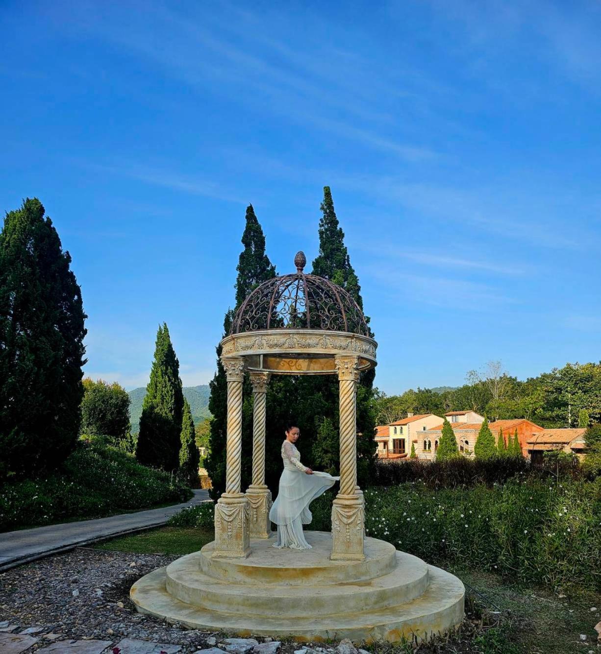 La Toscana Suan Phueng Luaran gambar