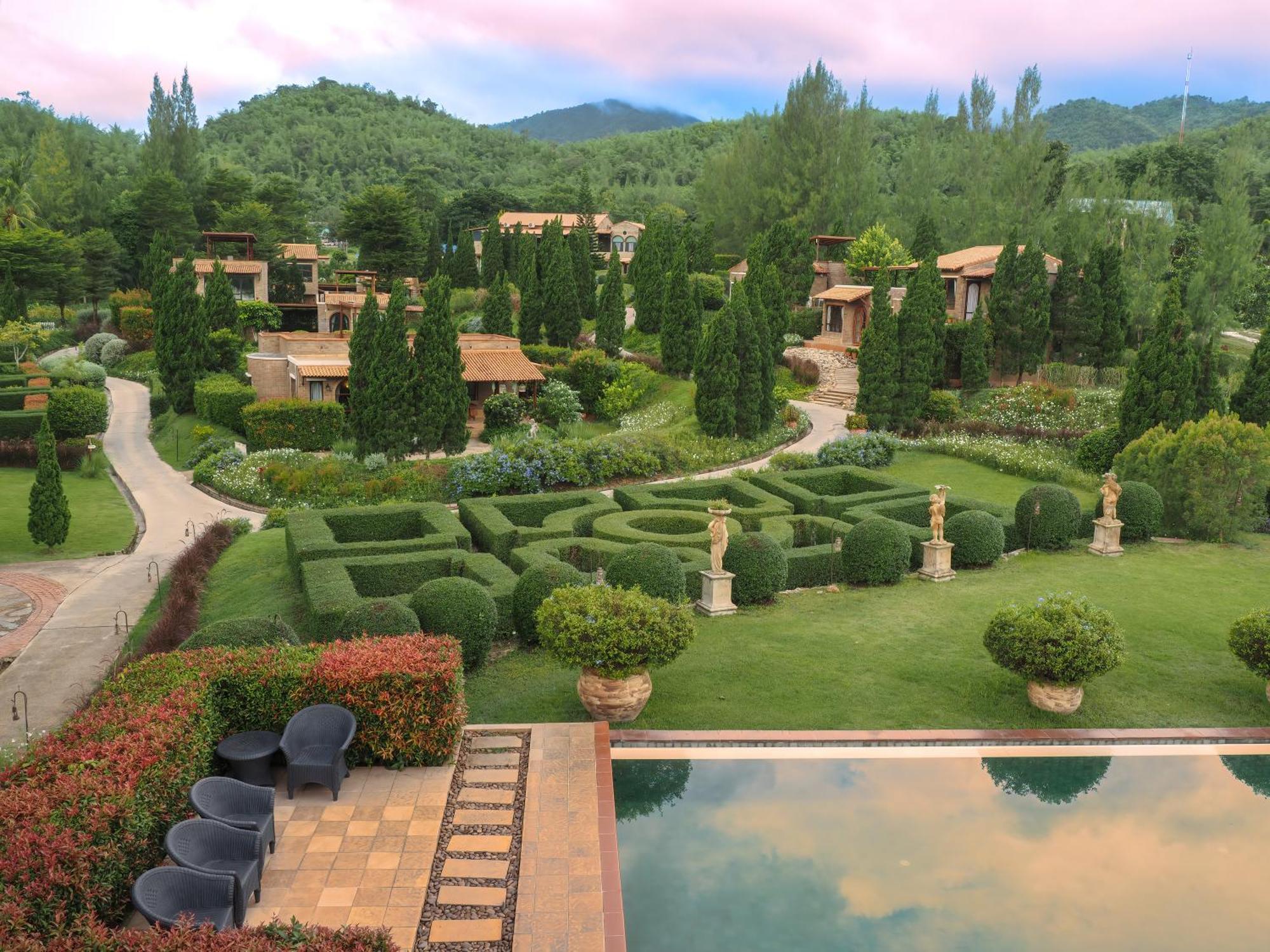 La Toscana Suan Phueng Luaran gambar